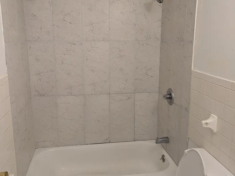 203 Forest Dr #1 — Photo 3