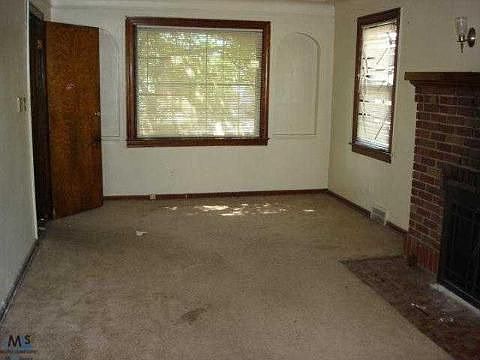 2nd image of 20821 Manchester Blvd