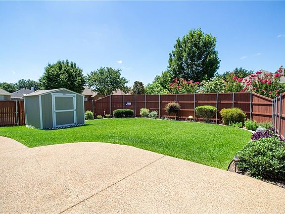 5th image of 7213 Balsam Dr