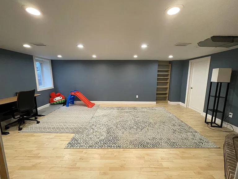 5351 Portland Ave — Photo 8