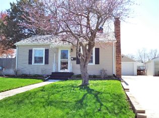 2418 32nd Ave, Rock Island, IL