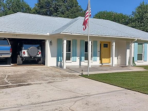 2nd image of 115 Myrtle Ct