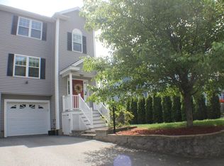 90 Preston St #2, Wakefield, MA 01880