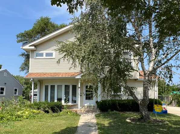 135 N Warrington Rd, Des Plaines, IL 60016