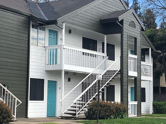 LIV 1621 Property Exterior