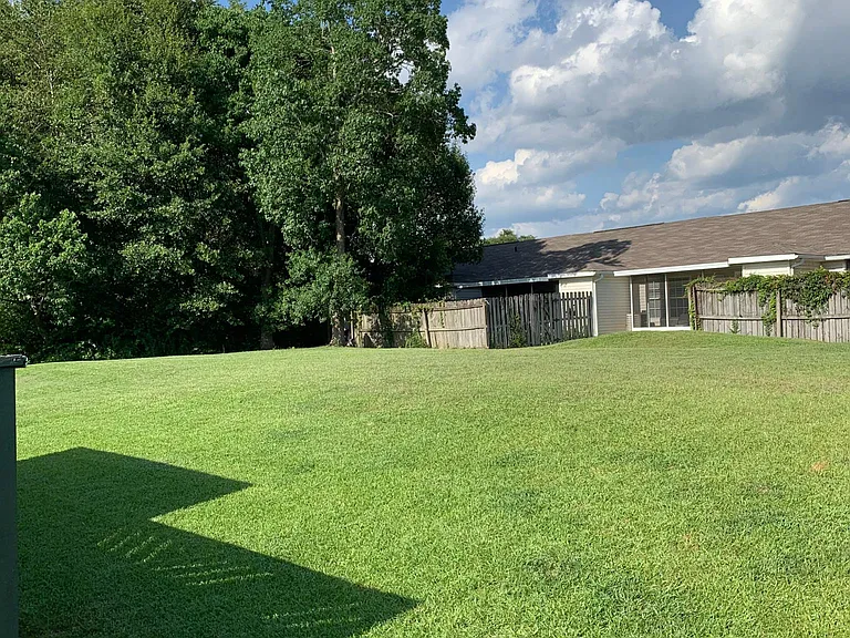 8170 Stonebrook Dr — Photo 5