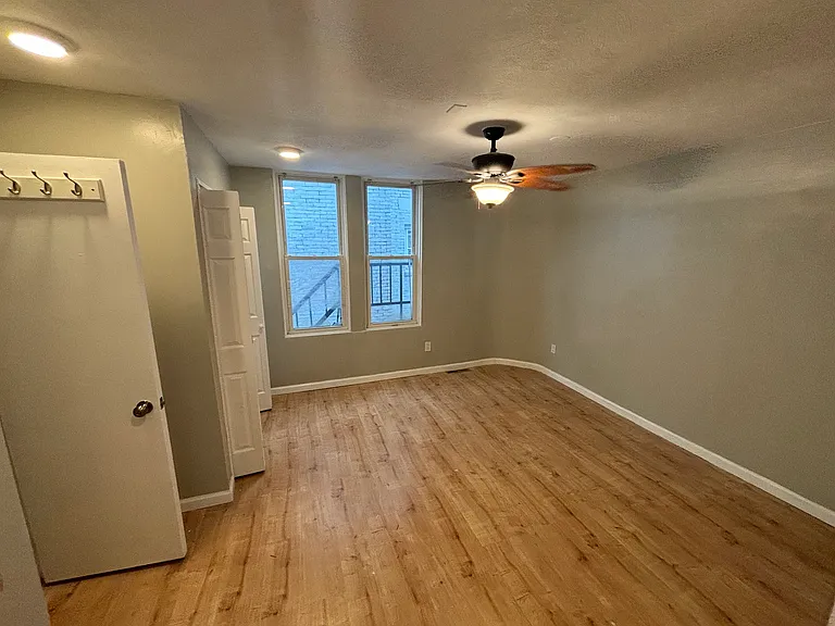 5530 Stanton Ave — Photo 5