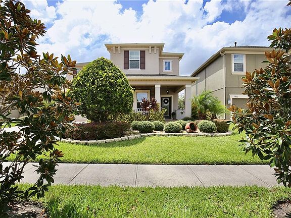 3rd image of 7909 Pleasant Pine Cir