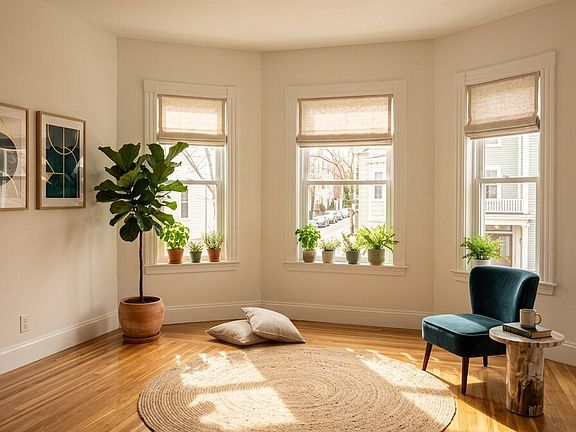 4th image of 25 Marney St #2