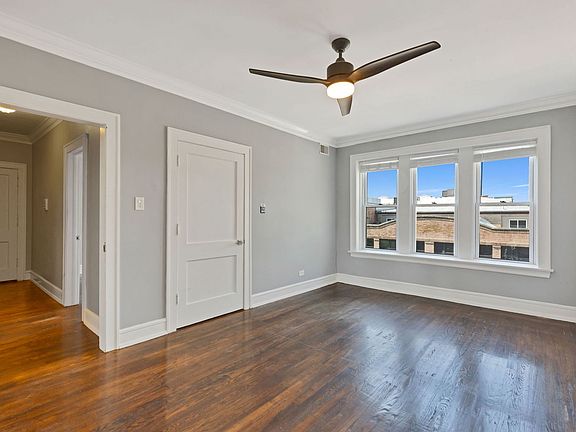 3rd image of 4665 N Lowell Ave #3