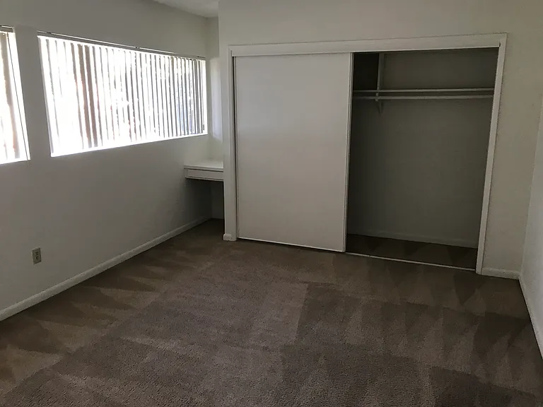 7718 Magnolia Ave #6 — Photo 6