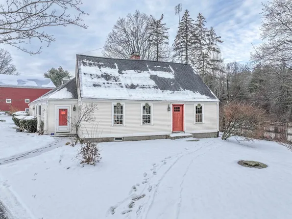 64 N Amherst Road, Bedford, NH 03110