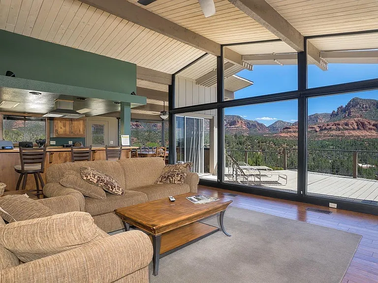91 Hillside Dr — Photo 15
