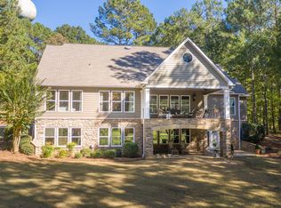 1861 Club Dr, Greensboro, GA