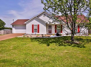 33 Long Meadow Dr, Jackson, TN 38305