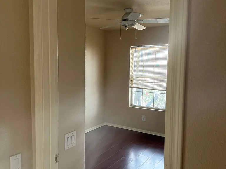 2601 W Camino Del Medrano — Photo 9