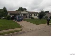 831 Trojan Cir, Troy, MO 63379
