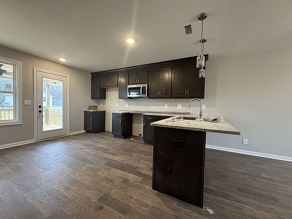 4th image of 1518 Frederick Dr Lot 623