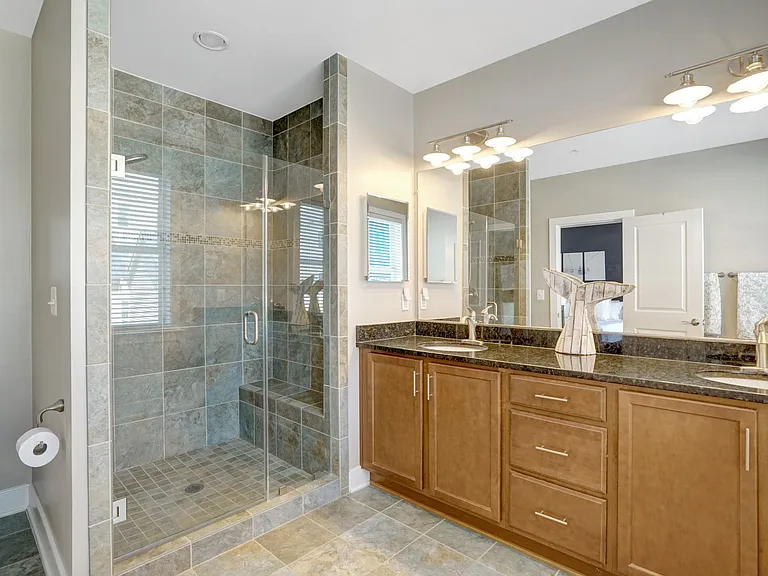Master Bathroom.