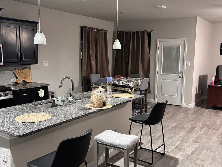 15801 Caballero Dr — Photo 8
