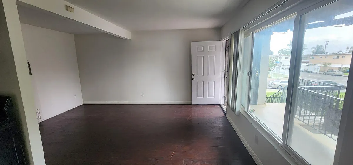 Building Photo - 757 Karesh Ave #5