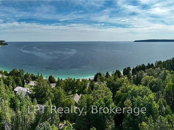 4th image of 303 Isthmus Bay Rd