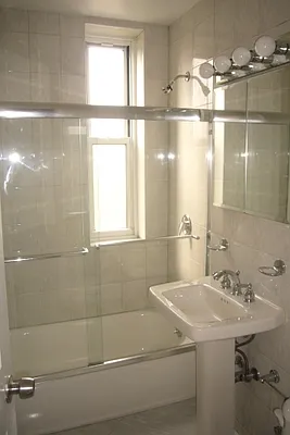 Rented by MNS | media 26