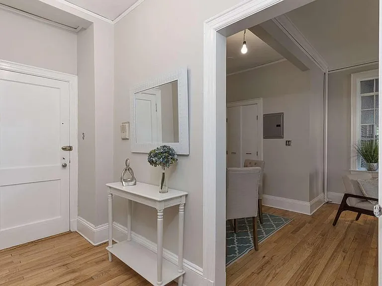 205 Mount Auburn St #2C — Photo 2