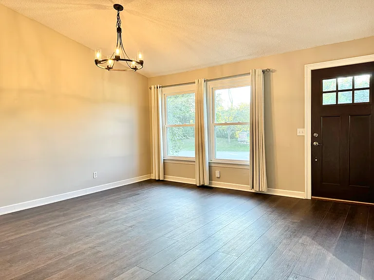 112001 Faber Ln — Photo 3