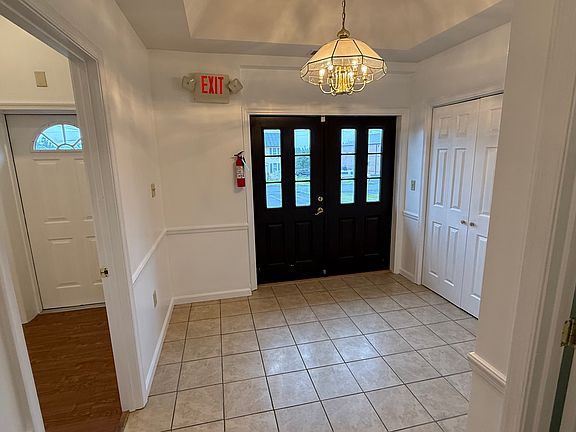 2nd image of 5321 Mulberry St