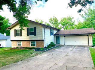 162 Mill Run Ln, Saint Peters, MO 63376