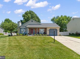 180 Carlton Ave, Marlton, NJ 08053