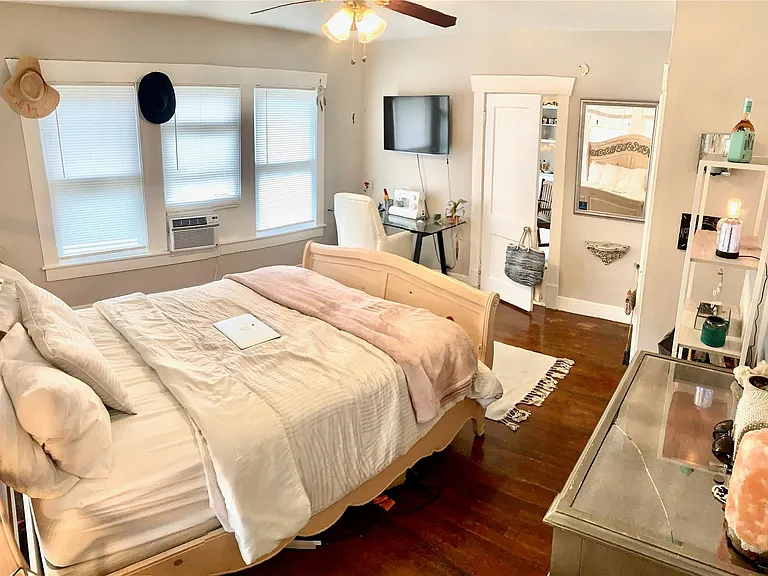 532 Cortlandt St #3 — Photo 6