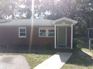 314 Old Shaw Rd, Fayetteville, NC 28303