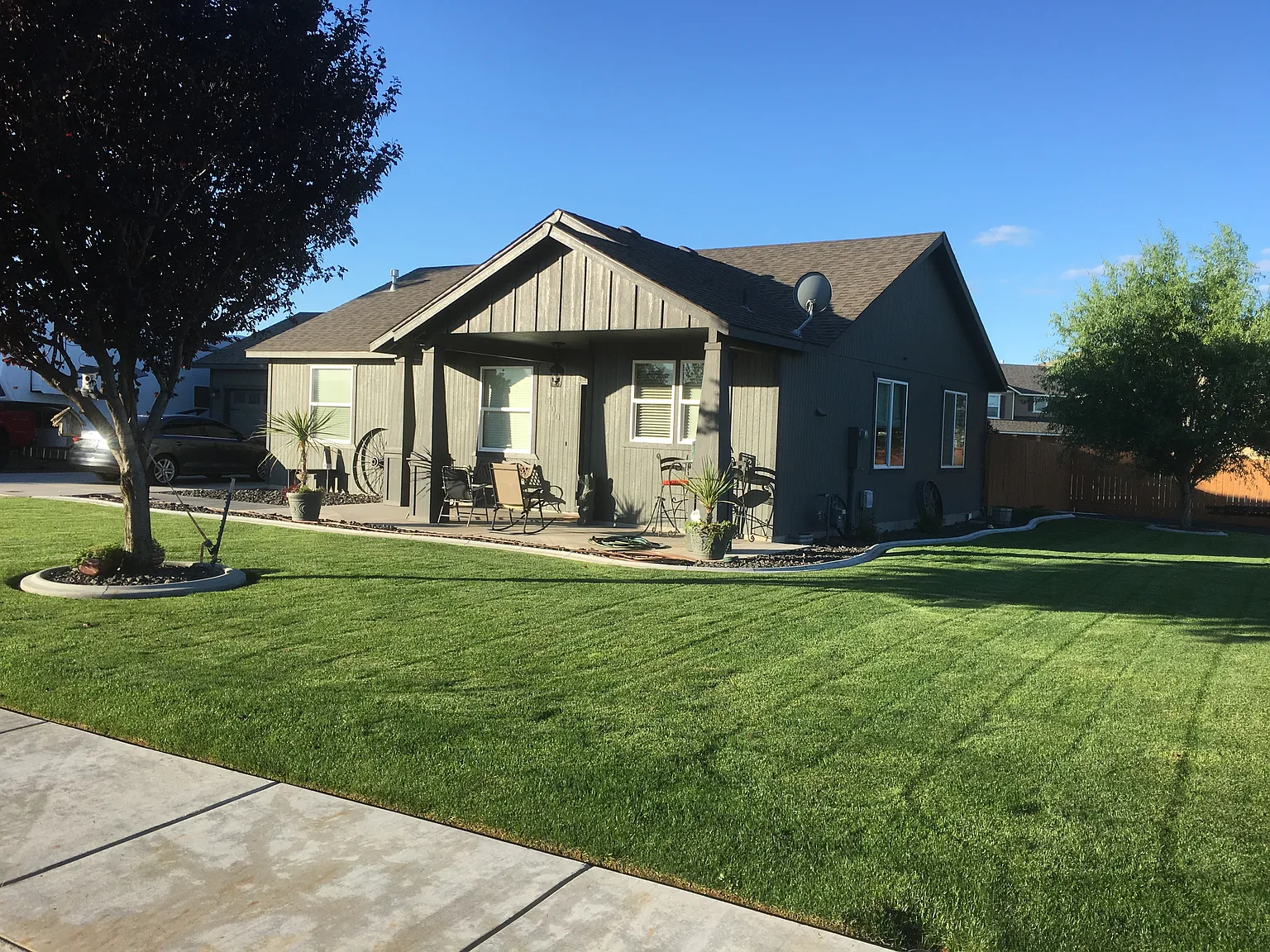 5001 Spirea Dr photo 1