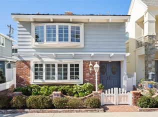 121 Diamond Ave, Newport Beach, CA 92662