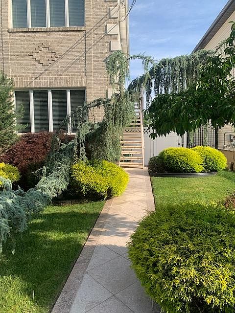 1st image of 106 Bartow Ave #124