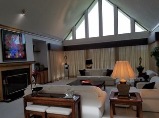 1137 Norminister End, Bloomfield Hills, MI 48302