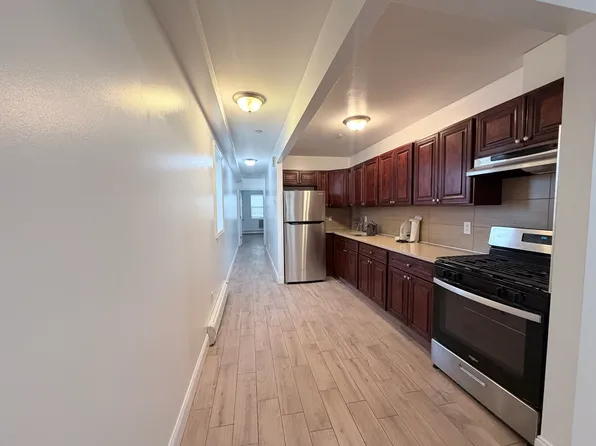 25 Cox Pl APT 2, Brooklyn, NY 11208