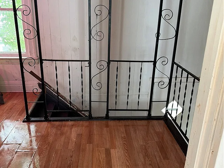 2209 Pierce Ave — Photo 6