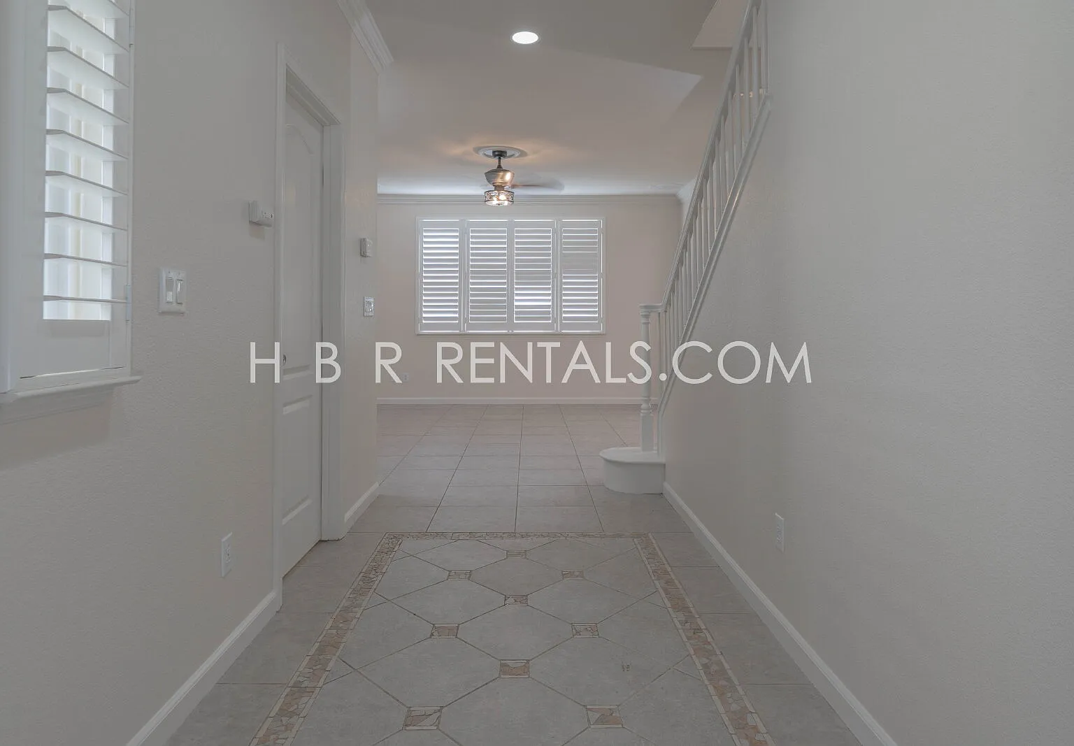 4 bed, 2.5 bath, 2088 sqft, $3,100 — Photo 4