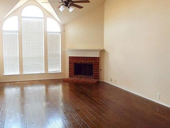 2nd image of 722 Geary Dr