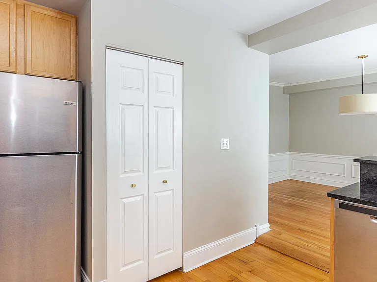 621 Washington Blvd #2S — Photo 9