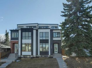 1529 N 29th Ave SW, Calgary, AB T2T1M4