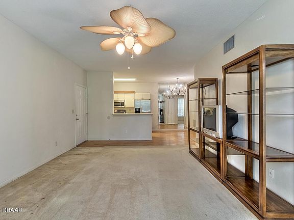 3rd image of 679 Wellington Station Blvd APT 27