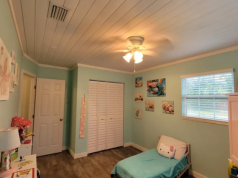 Guess room 2