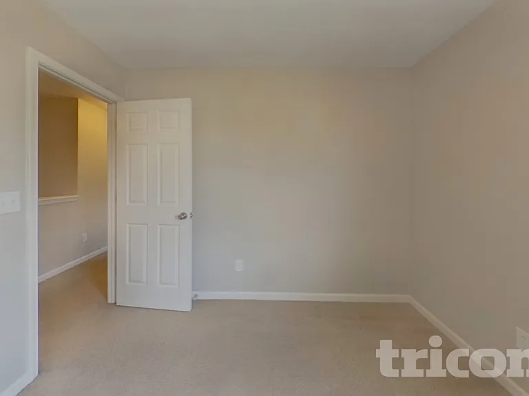 430 Grand National Ln — Photo 11