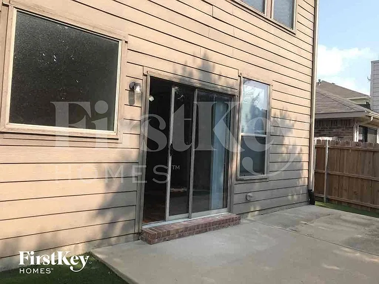 13221 Settlers Trl — Photo 22