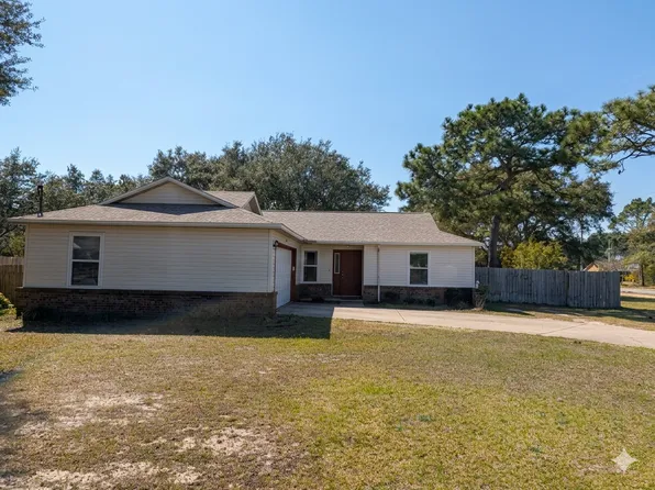 7415 Manatee St, Navarre, FL 32566