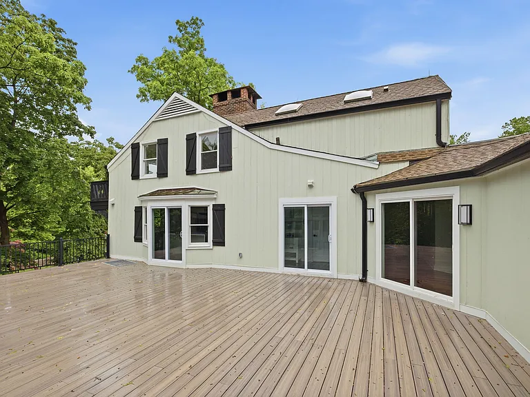 1 Tulip Tree Ln — Photo 9